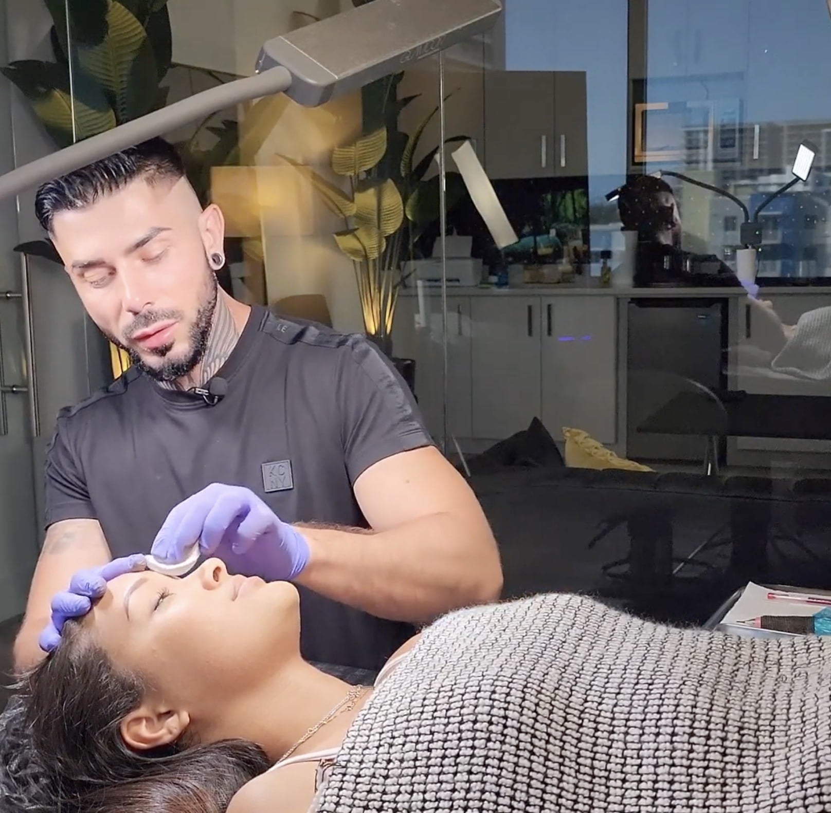 Past the Arch: Building Brow Tails by Serg Lis - Tina Davies Professional