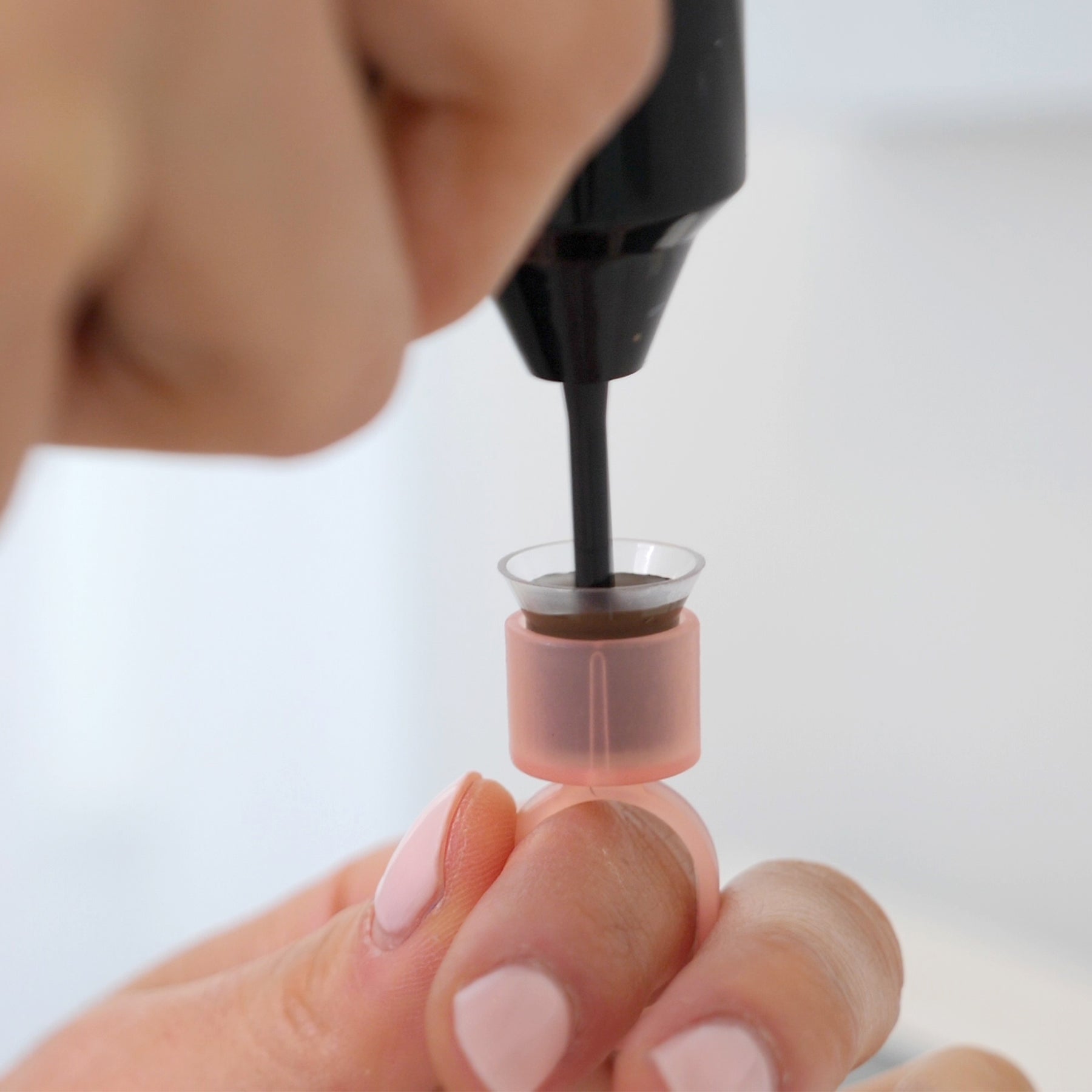 Pigment Ring with Sponge - Permanent Makeup Supplies for PMU Artists - Tina Davies Professional
