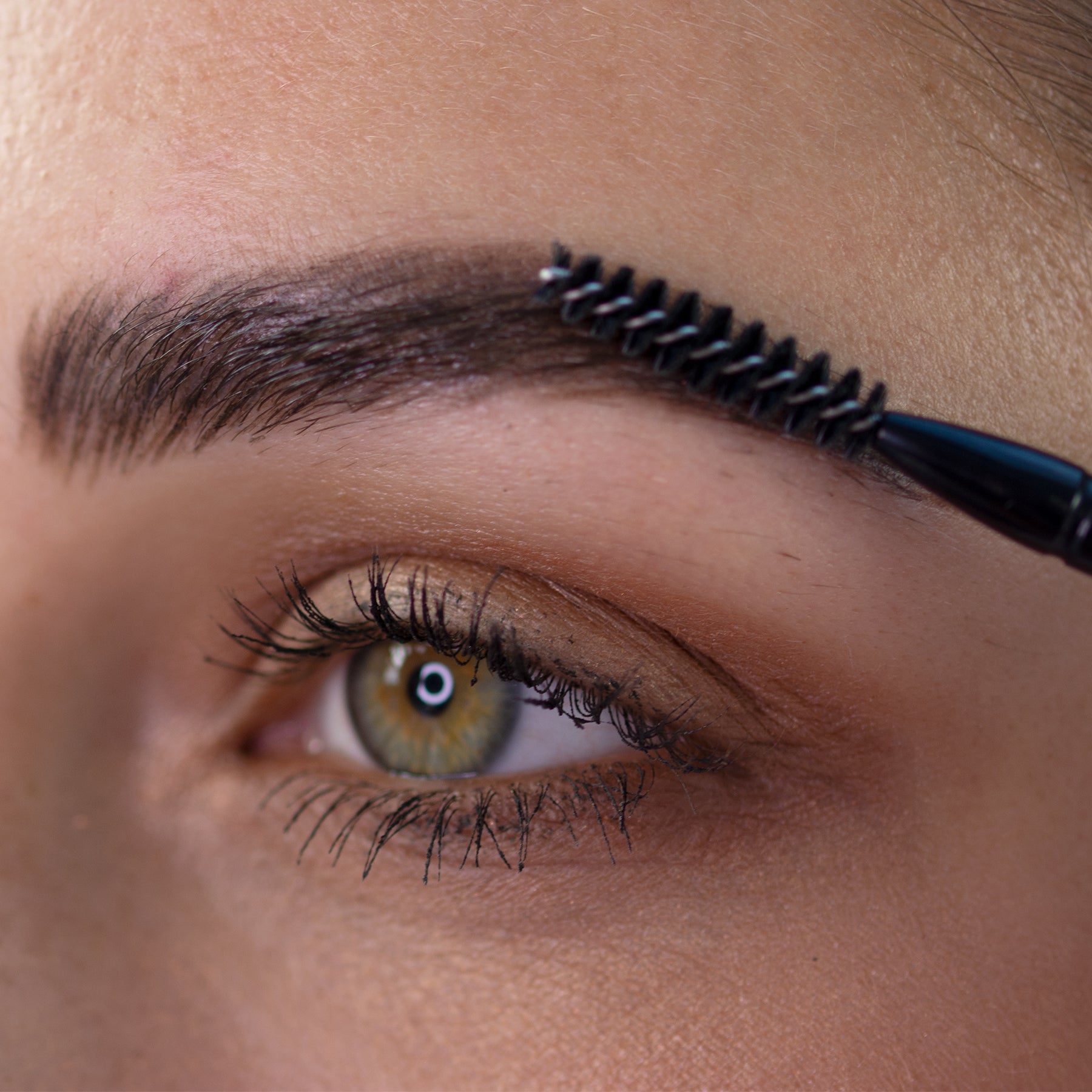 Skinny Silk Pencil for Brow Mapping and Pre-Drawing Eyeliner - Tina Davies Professional