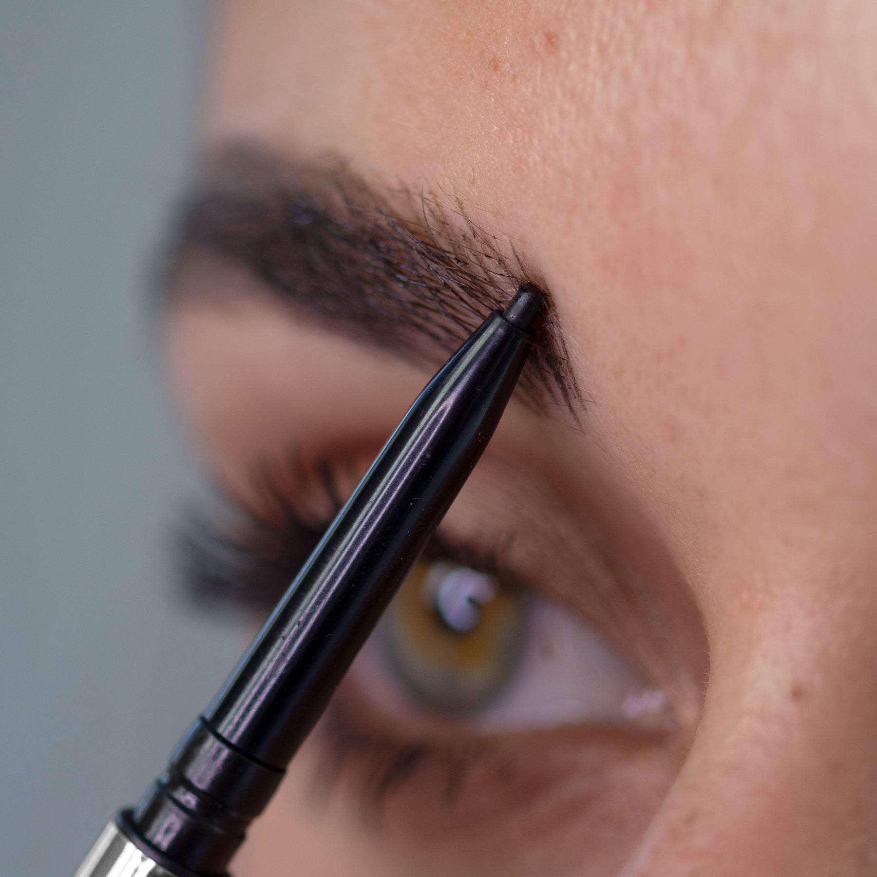 Skinny Silk Pencil for Brow Mapping and Pre-Drawing Eyeliner - Tina Davies Professional