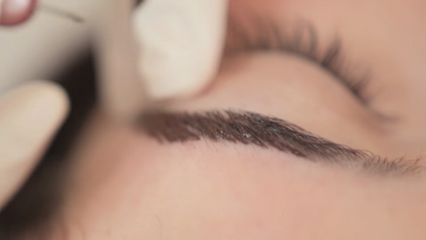 Microblading: How does it fade?