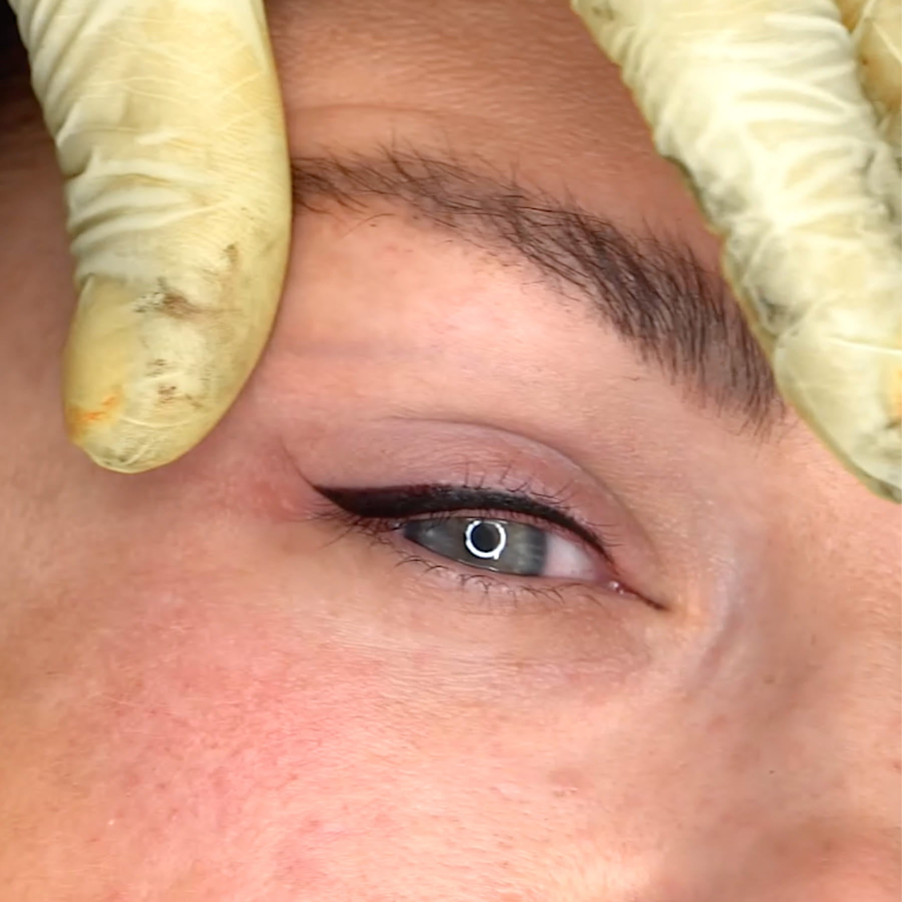 Modern, Defined Eyes: Soft Winged Liner By Stefanie Toms - Tina Davies Professional