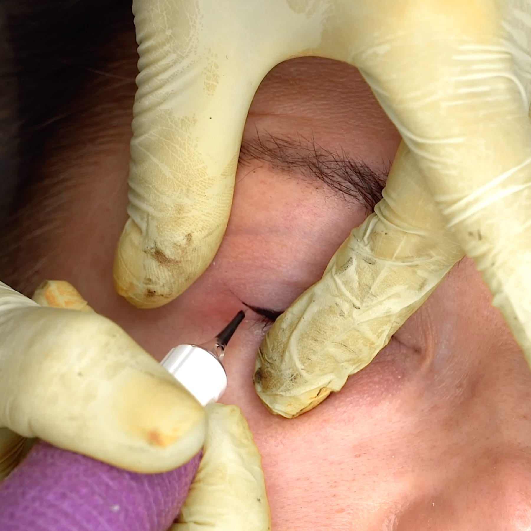 Modern, Defined Eyes: Soft Winged Liner By Stefanie Toms - Tina Davies Professional